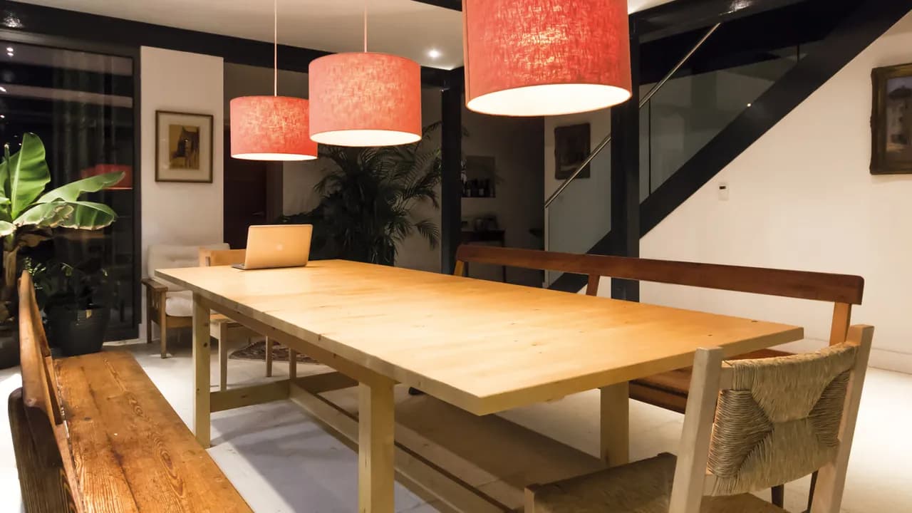 How to light a dining room