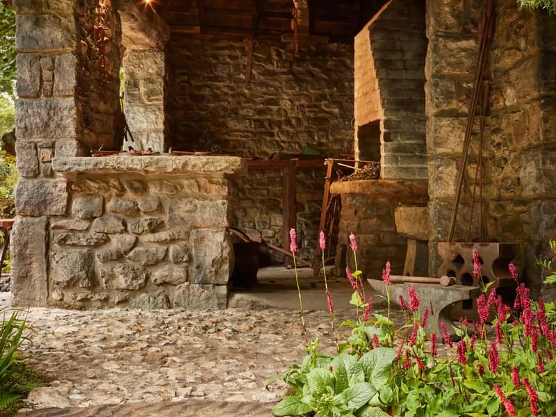 Blue Diamond Forge Garden
